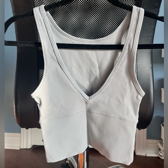 Lululemon Power Pivot Ribbed Tank - Picture 2 of 2